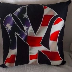 Yankees pillow